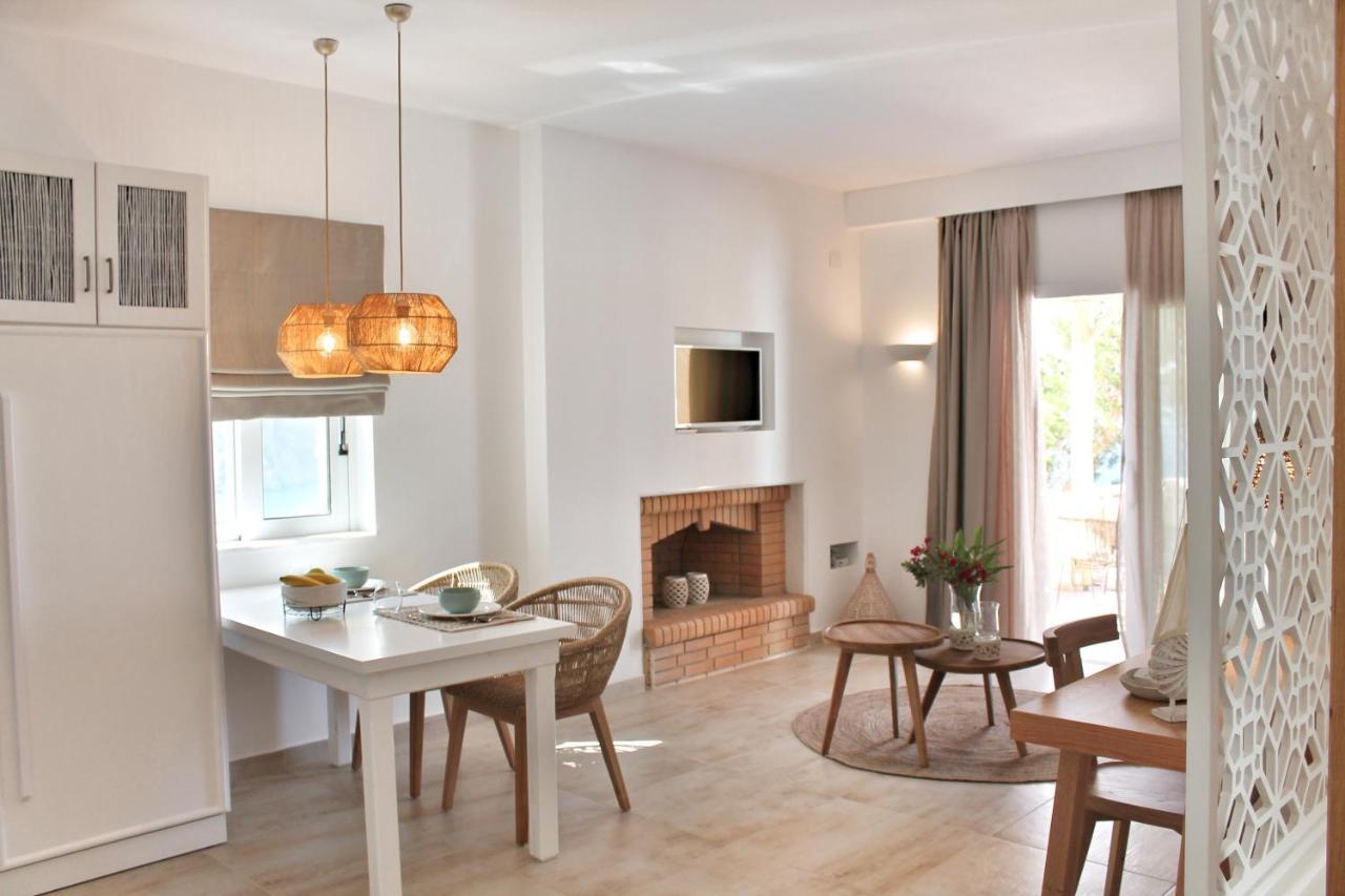 Akropolis Village Complex Of Luxury Residence Kyra Panagia Екстериор снимка